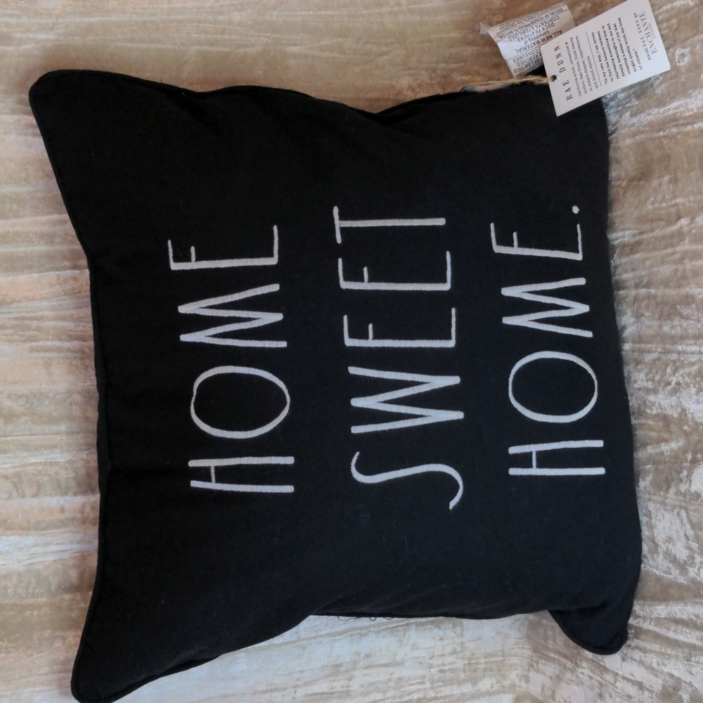NWT Rae Dunn Home Sweet Home pillow